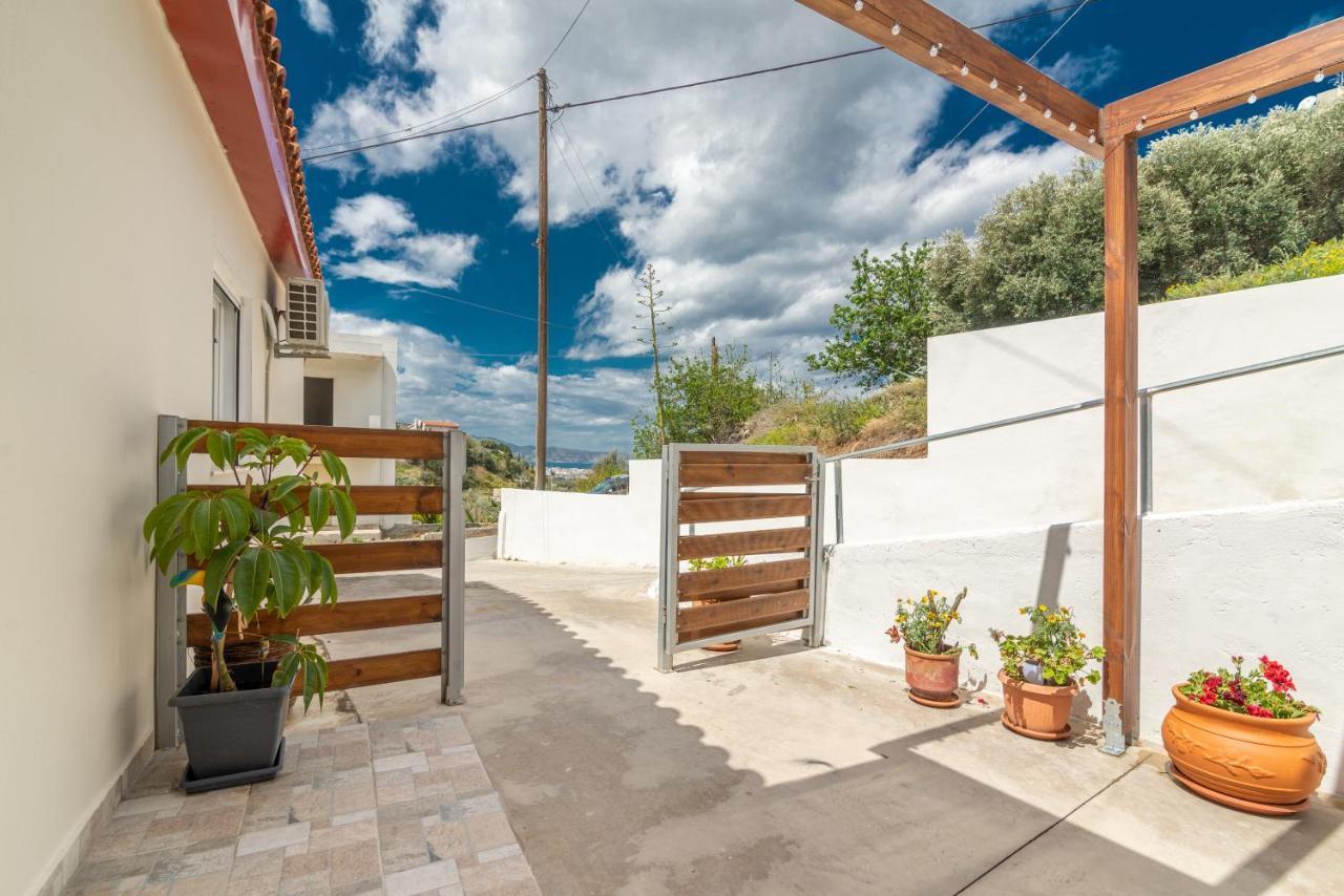 The Holiday House 4 Heraklion  Ngoại thất bức ảnh
